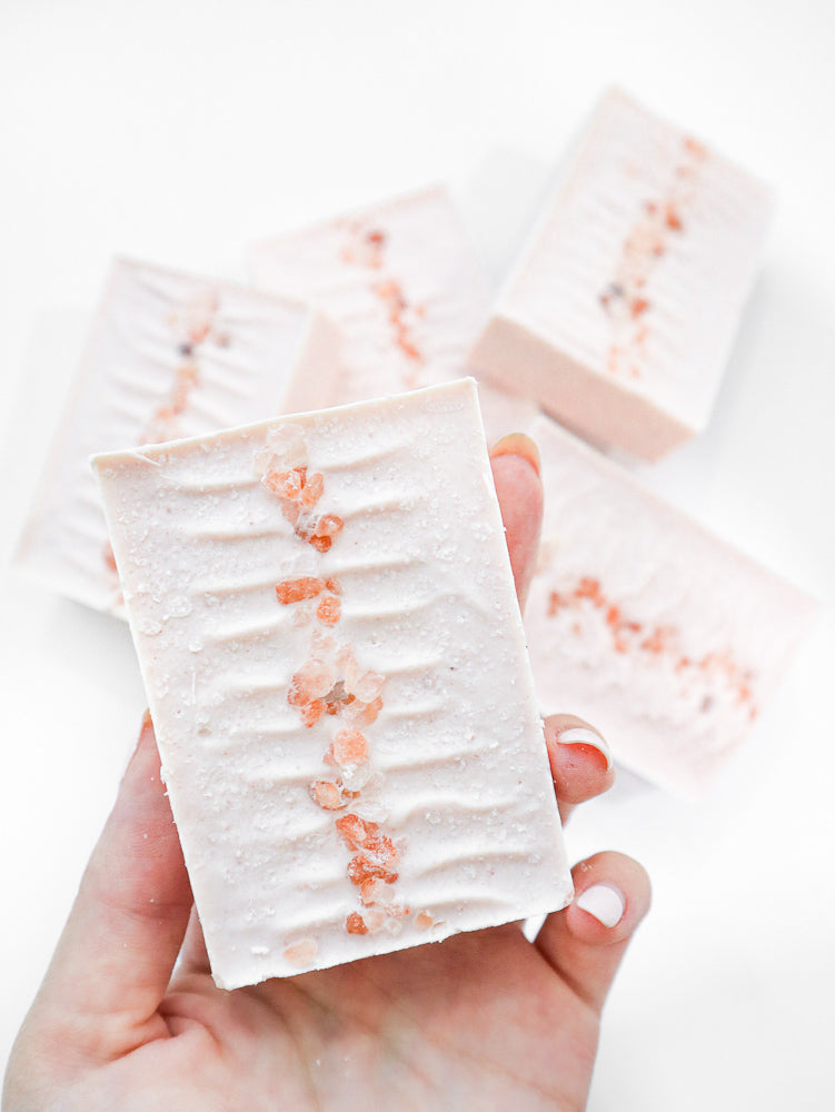 PINK CLAY SALT BAR - BODYSLICK